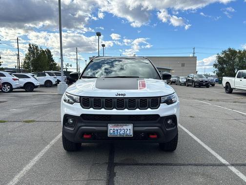 2024 Jeep Compass Trailhawk
