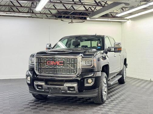 2018 GMC Sierra 2500 Denali