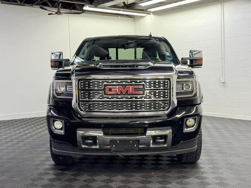 2018 GMC Sierra 2500 Denali