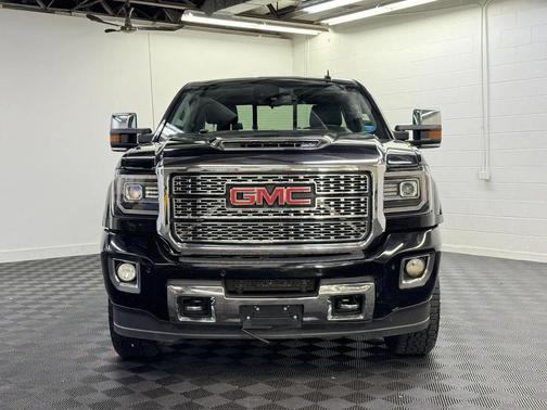 2018 GMC Sierra 2500 Denali
