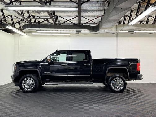2018 GMC Sierra 2500 Denali