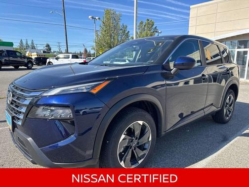 Deep Ocean Blue Pearl 2025 Nissan Rogue SV
