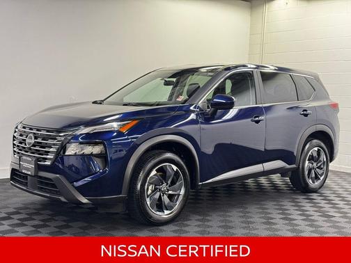 Deep Ocean Blue Pearl 2025 Nissan Rogue SV