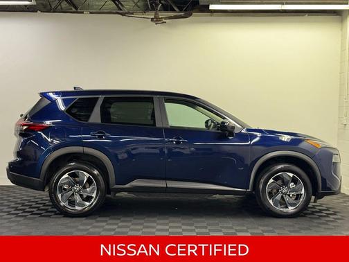 Deep Ocean Blue Pearl 2025 Nissan Rogue SV