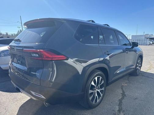 2024 Toyota Grand Highlander Hybrid Limited MAX