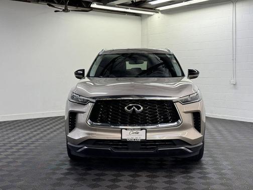 2022 INFINITI QX60 Luxe