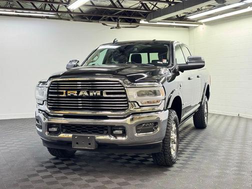 2021 RAM 2500 Laramie Crew Cab 4x4 6'4' Box