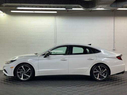 2022 Hyundai SONATA SEL Plus