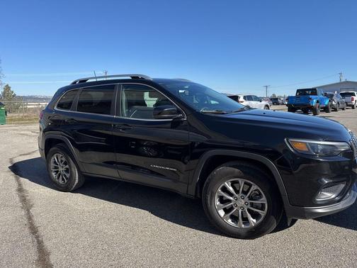 2019 Jeep Cherokee Latitude Plus