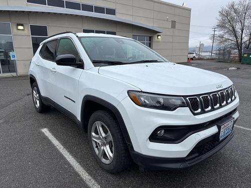 2023 Jeep Compass Latitude
