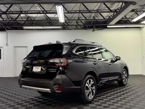 2020 Subaru Outback Touring XT