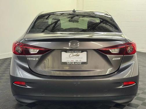 2018 Mazda Mazda3 Touring