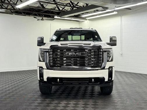 2024 GMC Sierra 3500 Denali