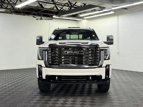 2024 GMC Sierra 3500 Denali