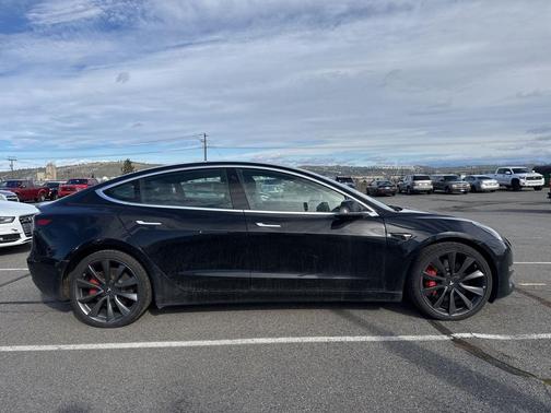 2020 Tesla Model 3 Performance