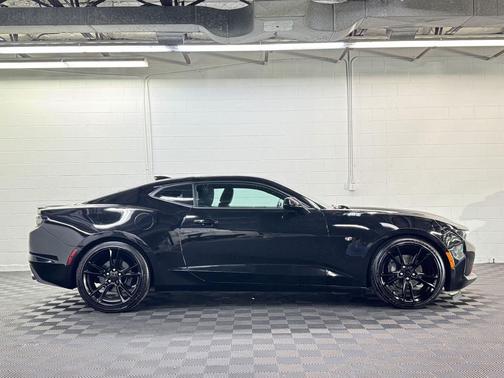 2019 Chevrolet Camaro 1LT