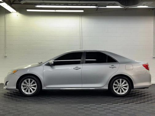 2014 Toyota Camry XLE