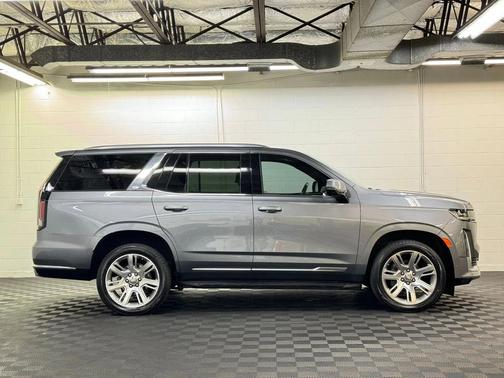 2021 Cadillac Escalade Premium Luxury