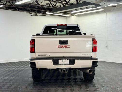 2018 GMC Sierra 2500 Denali