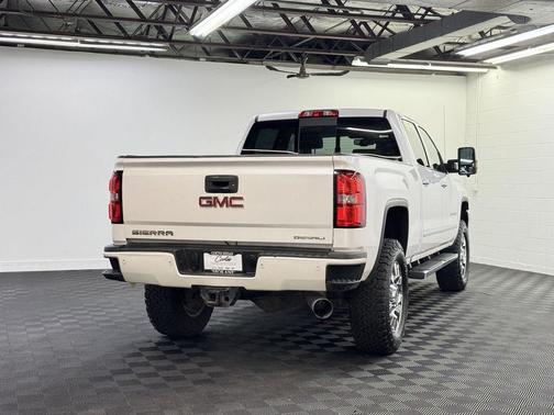 2018 GMC Sierra 2500 Denali