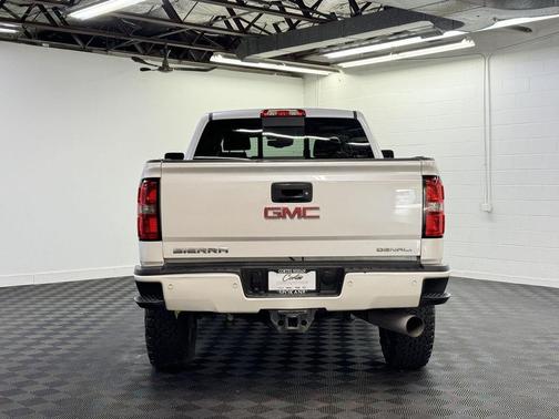 2018 GMC Sierra 2500 Denali