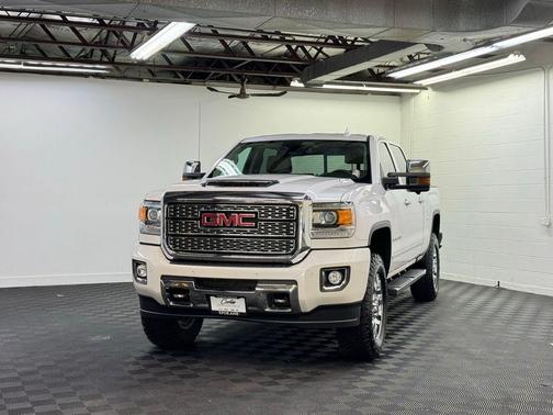 2018 GMC Sierra 2500 Denali
