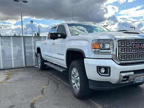 2018 GMC Sierra 2500 Denali