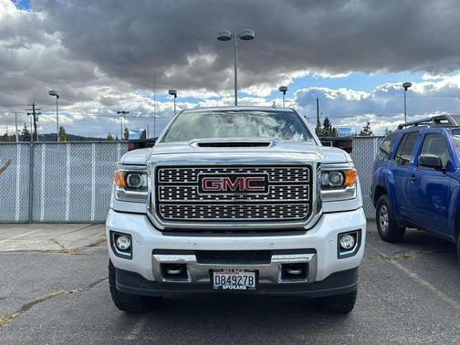 2018 GMC Sierra 2500 Denali
