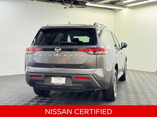 2025 Nissan Pathfinder SV 4WD