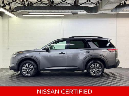 2025 Nissan Pathfinder SV 4WD