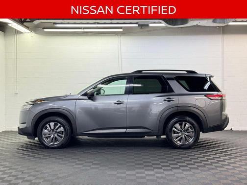 2025 Nissan Pathfinder SV 4WD