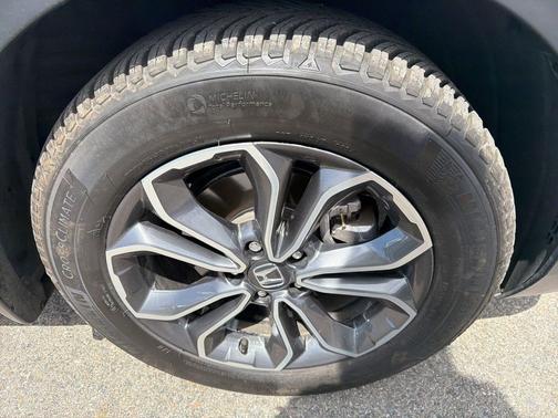 Platinum White Pearl 2021 Honda CR-V 2WD EX