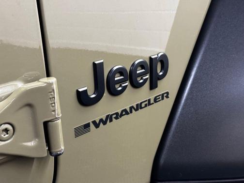 41 2025 Jeep Wrangler Willys