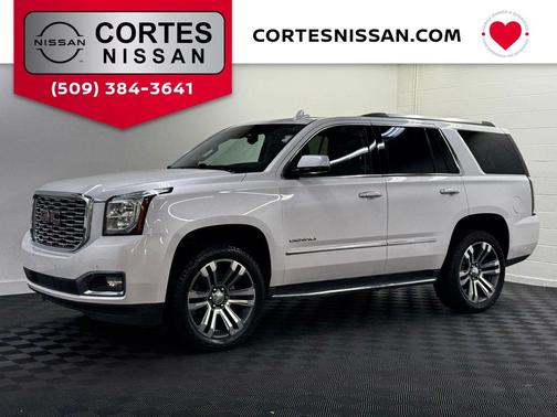 White 2018 GMC Yukon Denali