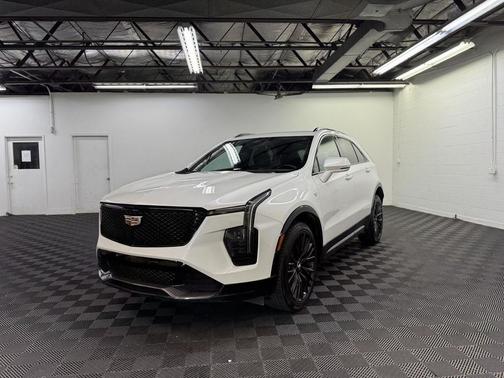 2024 Cadillac XT4 Sport