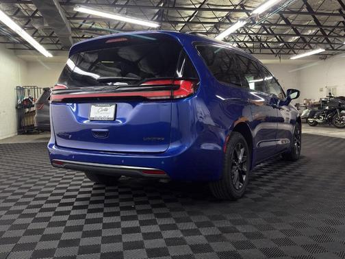 2021 Chrysler Pacifica Limited