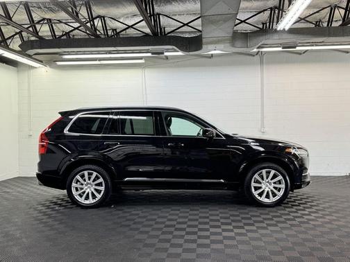 2018 Volvo XC90 T6 Inscription