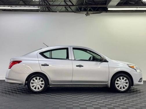 2015 Nissan Versa 1.6 S