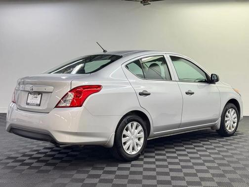 2015 Nissan Versa 1.6 S