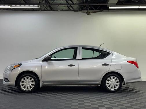 2015 Nissan Versa 1.6 S