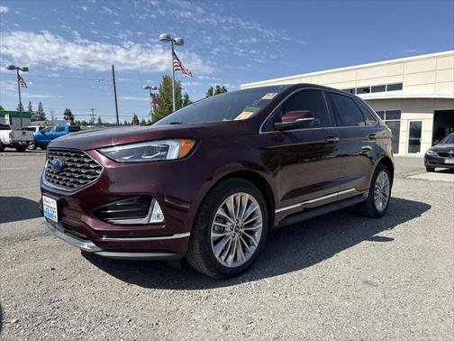 2020 Ford Edge Titanium