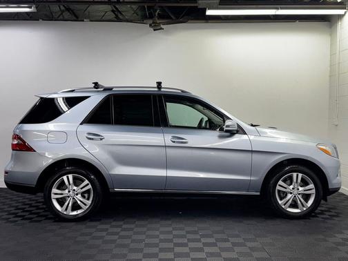 Steel Gray 2015 Mercedes-Benz M-Class 4MATIC
