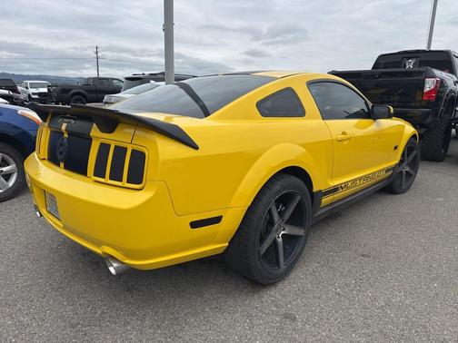 Screaming Yellow 2006 Ford Mustang GT