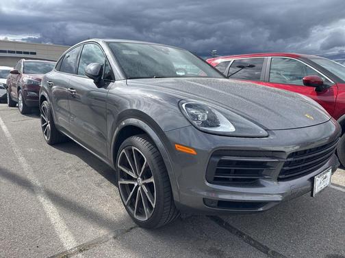 Quartzite Grey Metallic 2021 Porsche Cayenne Cayenne