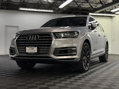2019 Audi Q7 55 Premium Plus