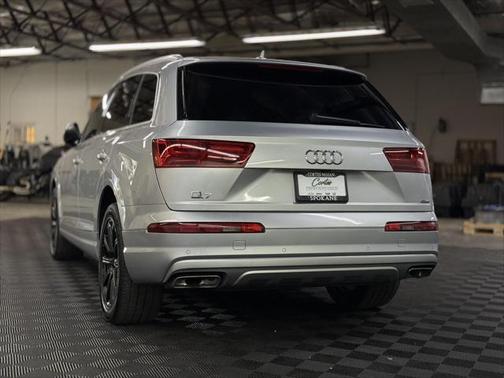 2019 Audi Q7 55 Premium Plus