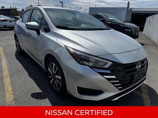 Brilliant Silver 2025 Nissan Versa 1.6 SV