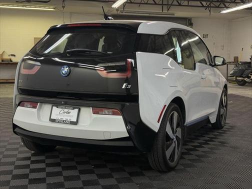 2017 BMW i3 94 Ah w/Range Extender
