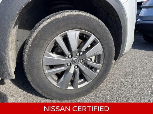 2025 Nissan Pathfinder SV 4WD