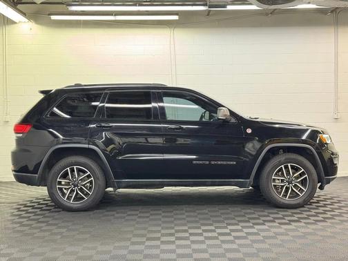 2021 Jeep Grand Cherokee Trailhawk